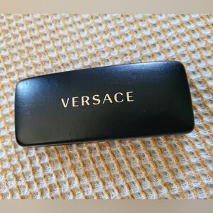 ⭐️Versace Eyewear Case⭐️